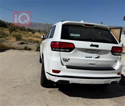 جیپ گراند شیرۆکی